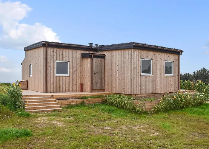 5 Bedroom Amazing In * Hanstholm
